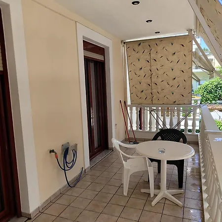 Apartamento Apostolis *